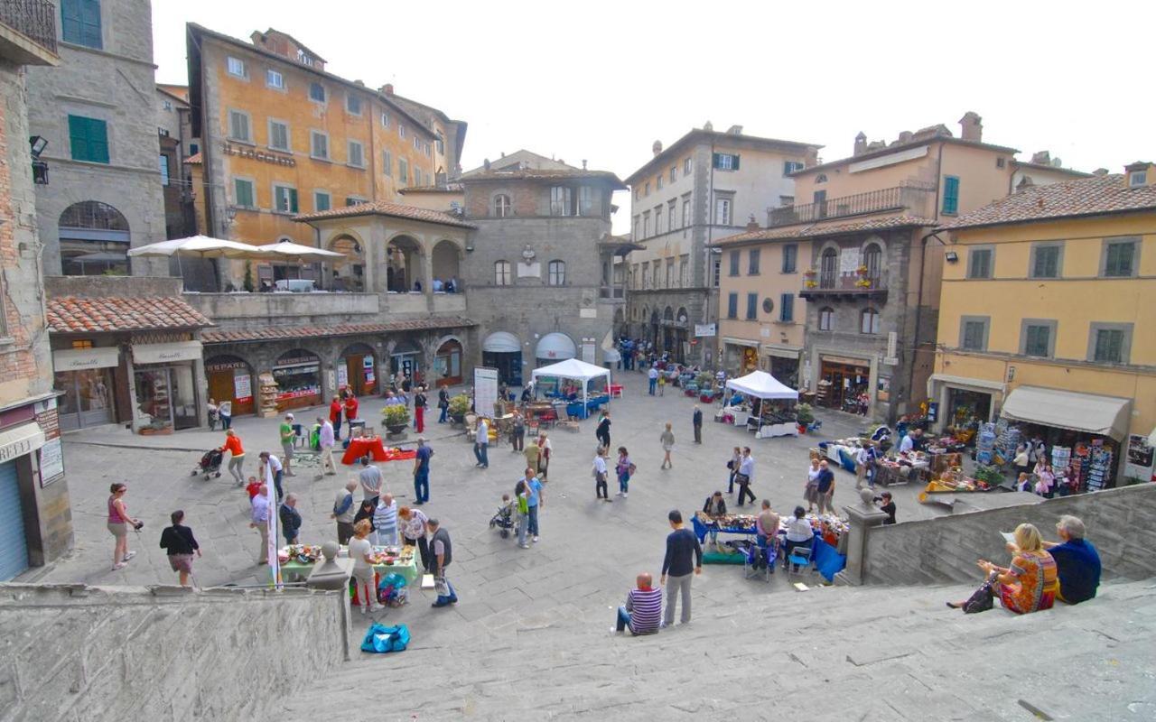 Appartamento Il Loggiato Cortona Eksteriør billede